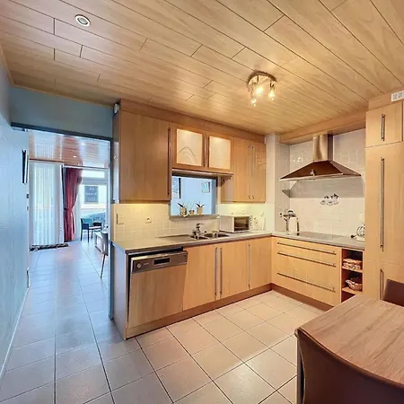 Gelijksvloersappartement Op Zeedijk *